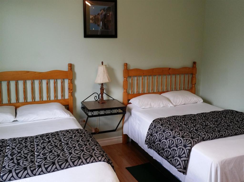 Baker'S Lighthouse Motel Summerside Chambre photo
