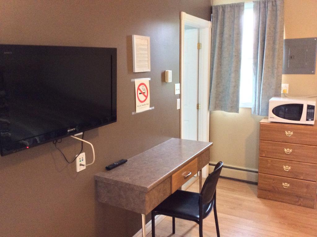 Baker'S Lighthouse Motel Summerside Chambre photo
